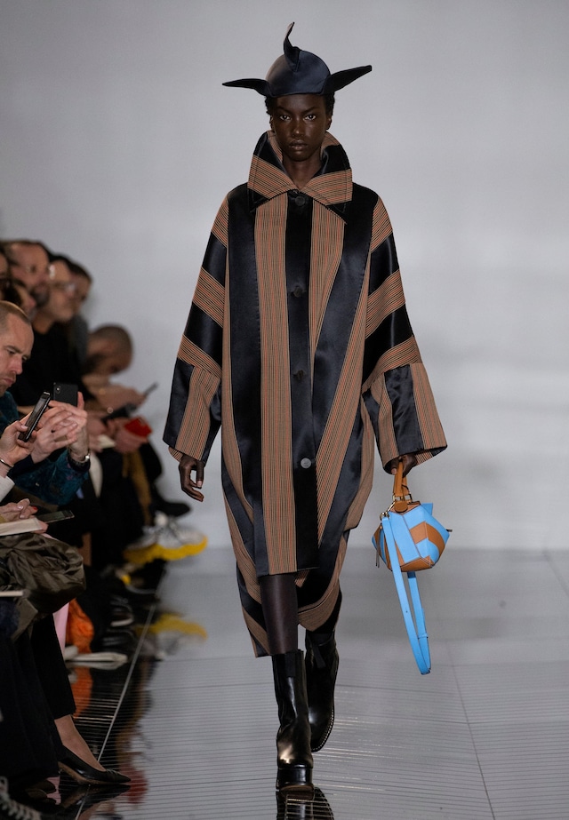 LOEWE AW19 Womenswear Look 29