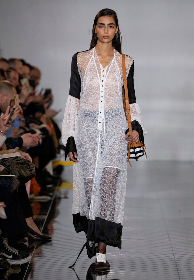LOEWE AW19 Womenswear Look 30