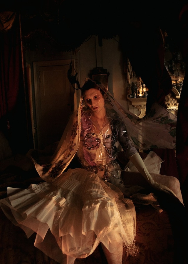 Dilara Findikoglu S/S19