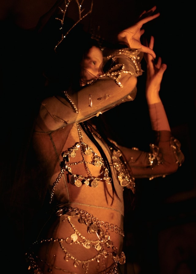 Dilara Findikoglu S/S19