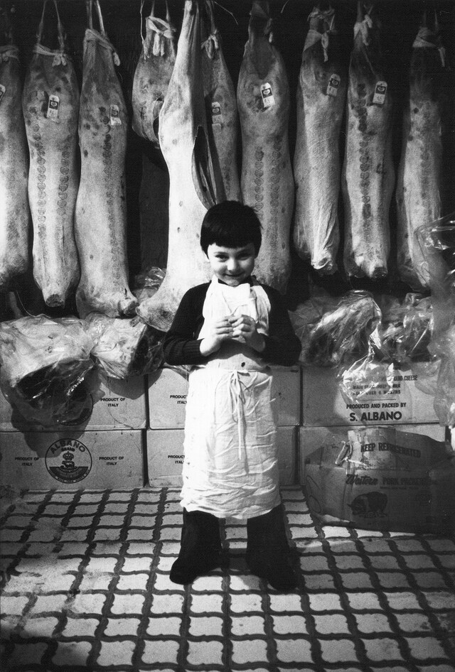 8_Arlene-Gottfried_Butchers-Boy_1975_copyright-Arl