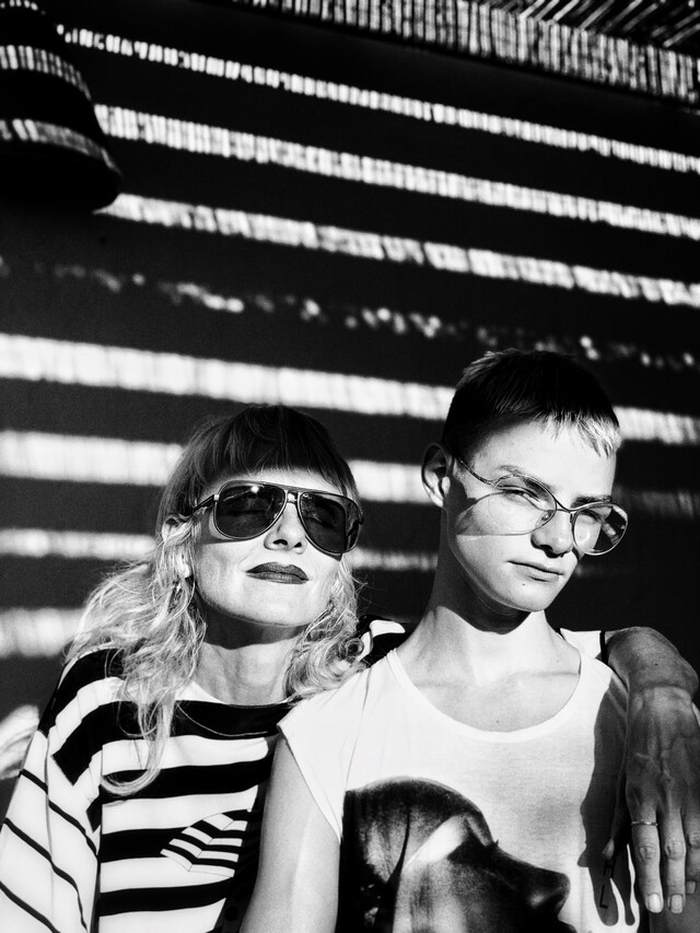 Sarah Lee Joe and Duke iPhone X series Ibiza