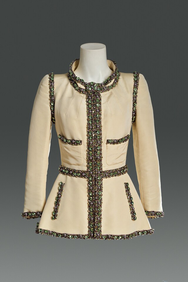 6-&#169;-Courtesy-of-Daphne-Guiness,-Photography-by-Nic