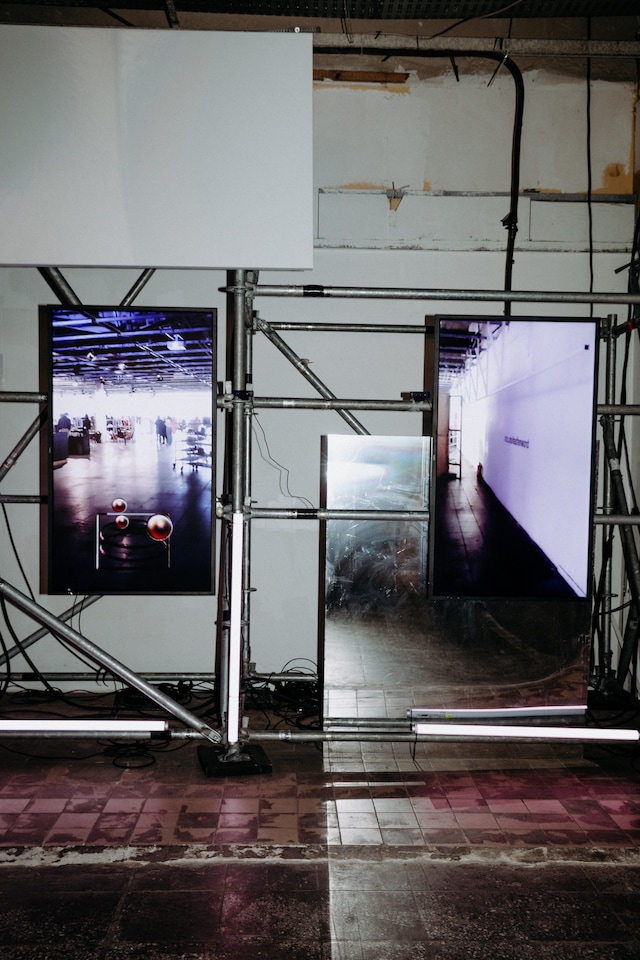 samuelsmelty_brownsfashion_berlinpopup_setup-9595