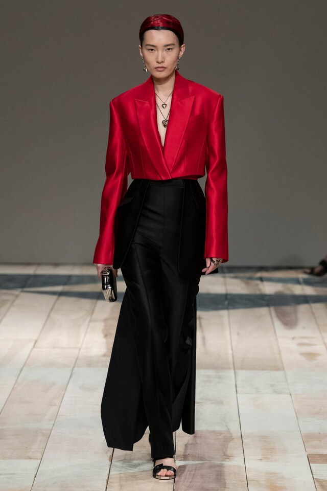 Alexander McQueen Autumn/Winter 2020 AW20 FW20 Sarah Burton