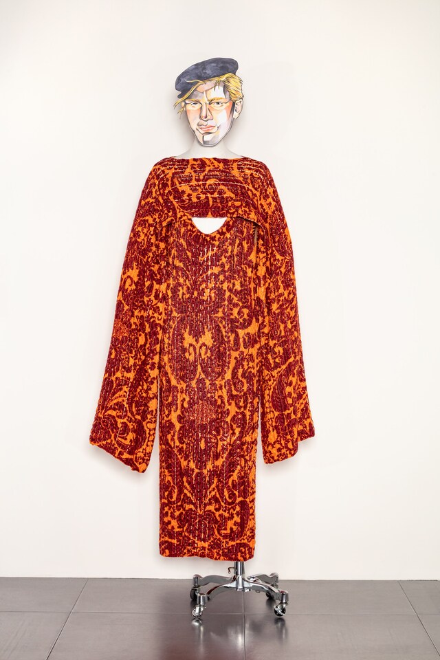 JW Anderson SS21 Menswear Look 30
