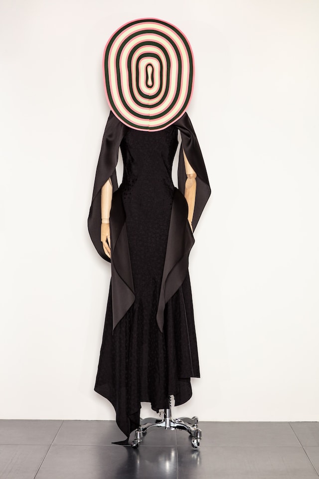 JW Anderson Women_s RE21 Look 3