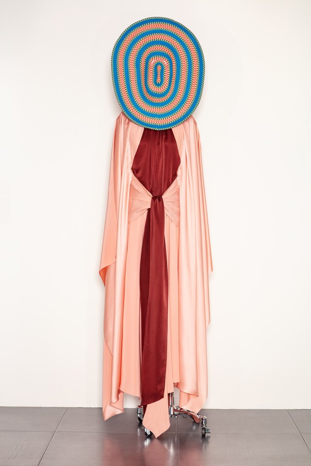 JW Anderson Women_s RE21 Look 10