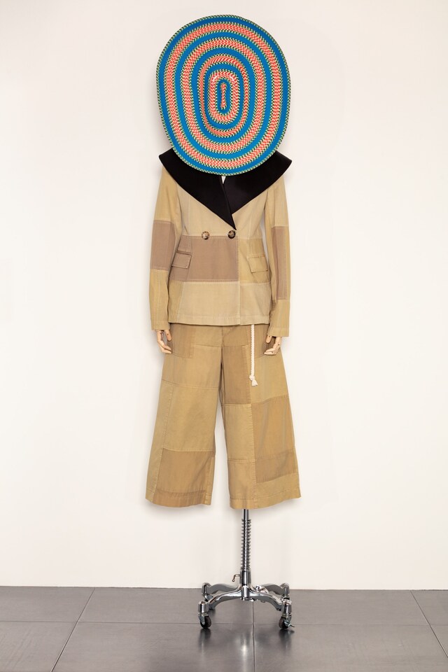 JW Anderson Women_s RE21 Look 18