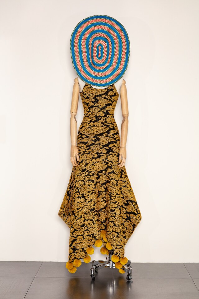 JW Anderson Women_s RE21 Look 19