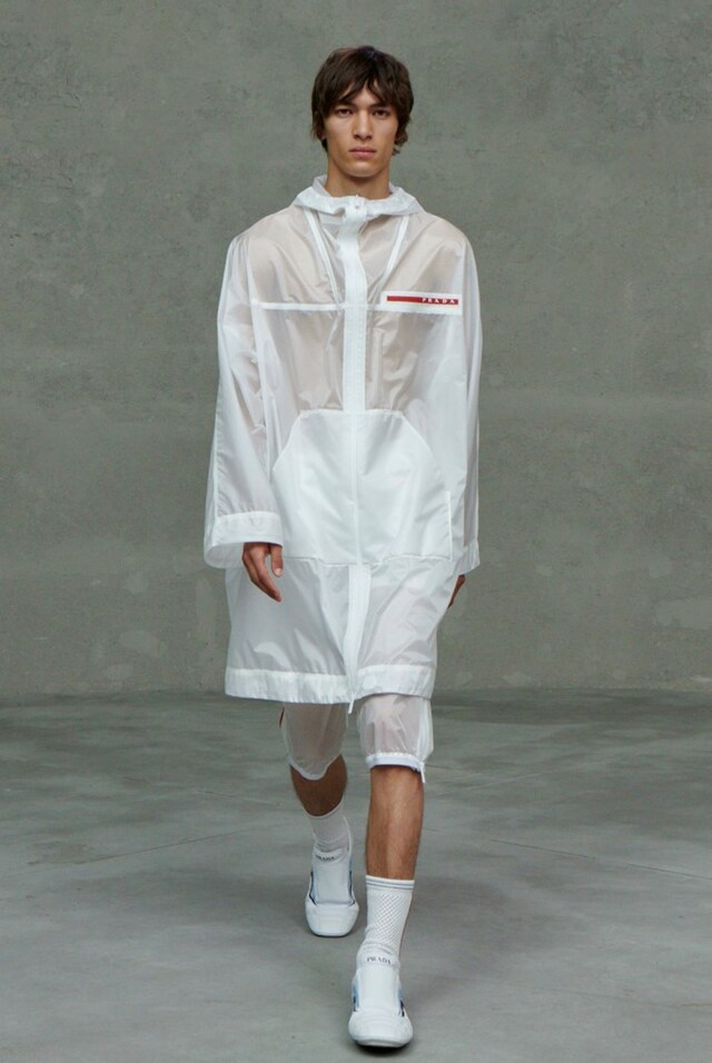 Prada_SS21_Show_Lookbook_52_16x10_300dpi_RGB