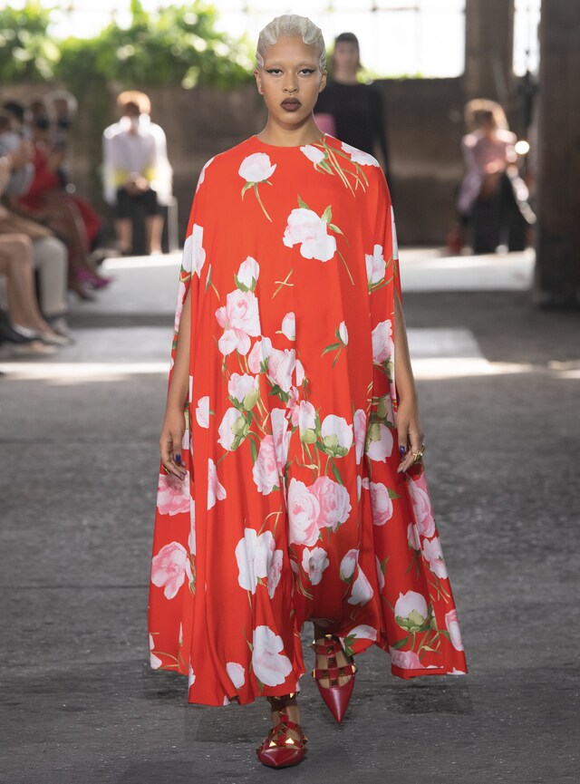 028 VALENTINO COLLEZIONE MILANO