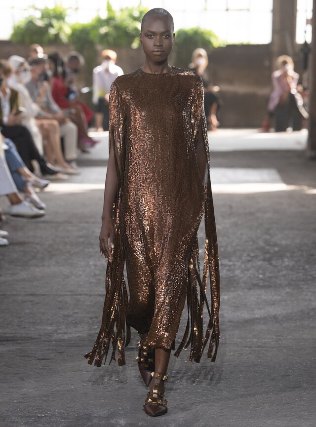 048 VALENTINO COLLEZIONE MILANO