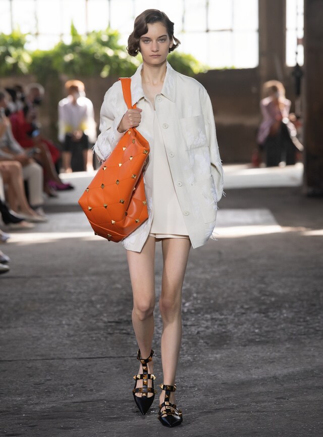 049 VALENTINO COLLEZIONE MILANO