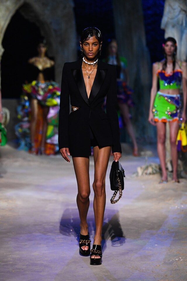 Versace_SS21_Look069