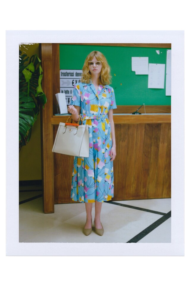 LOOK_36_