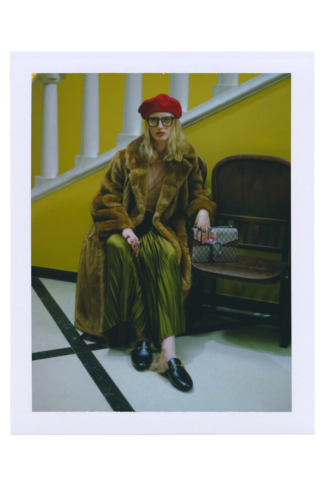 LOOK_42_
