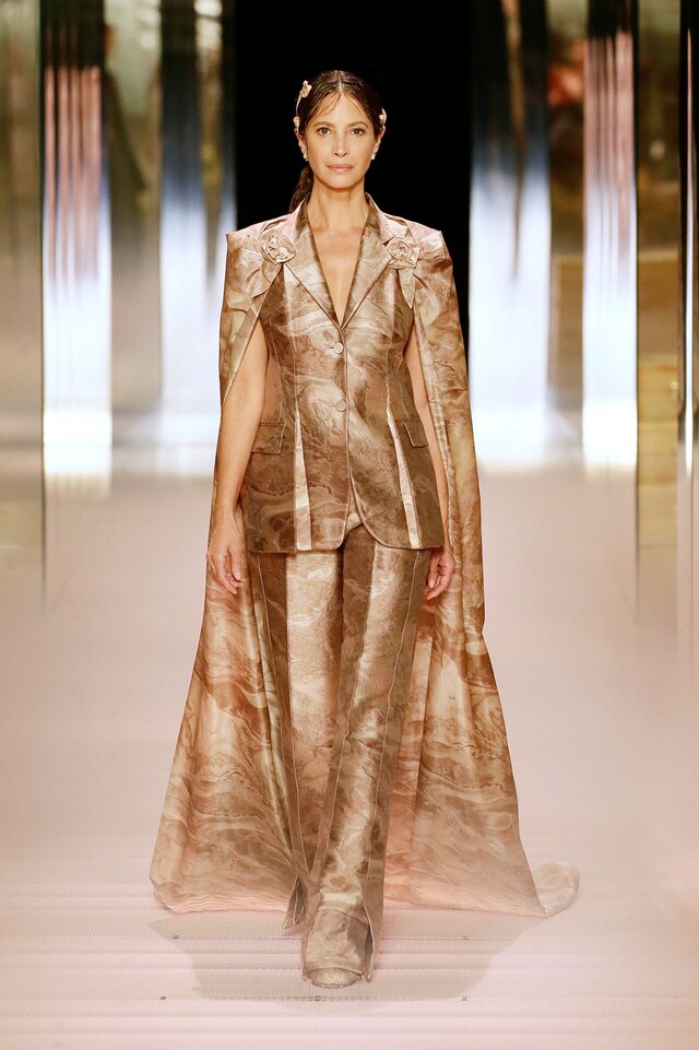 Fendi Spring/Summer 2021 Haute Couture Christy Turlington