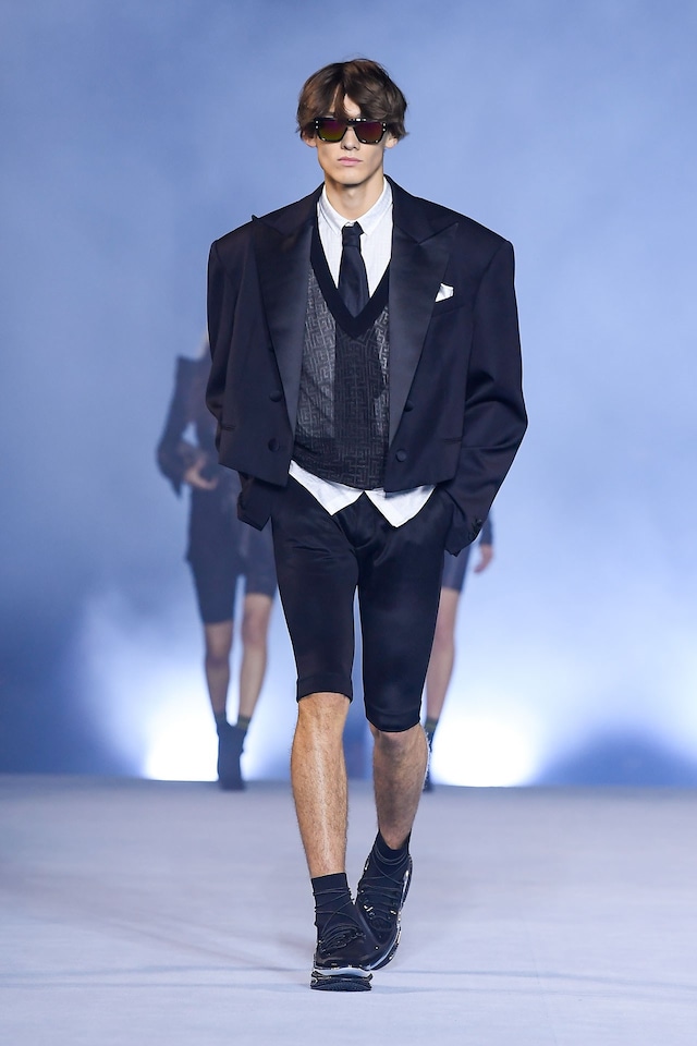 Balmain Spring/Summer 2021 SS21 Show Collection