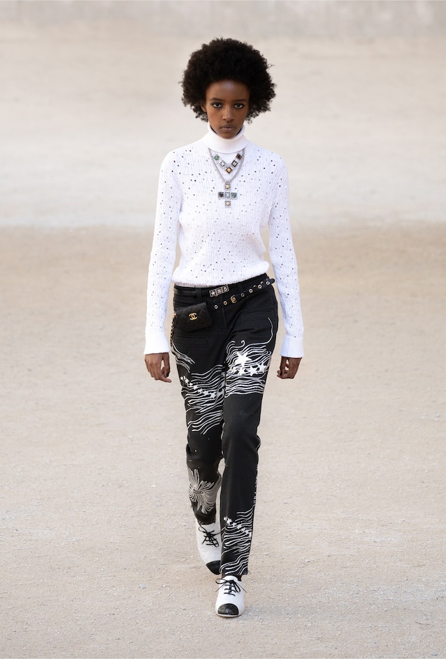Chanel Cruise Resort 2022 Virginie Viard show collection