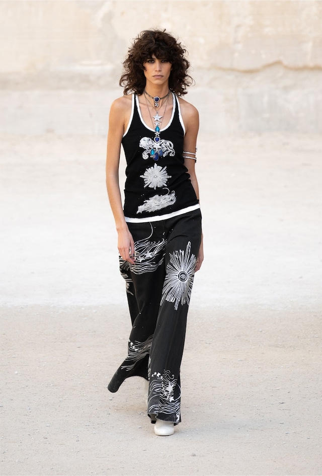 Chanel Cruise Resort 2022 Virginie Viard show collection