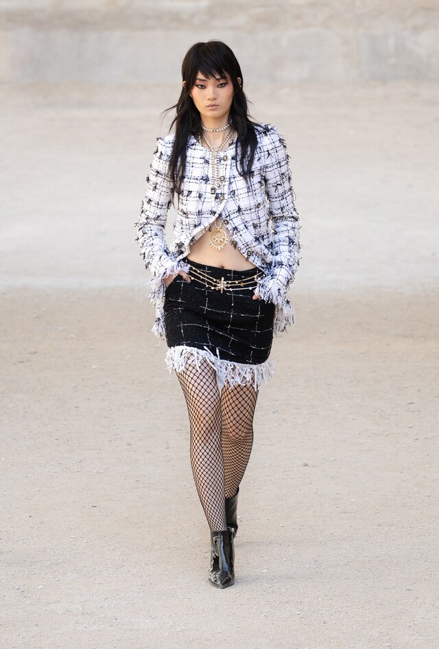 Chanel Cruise Resort 2022 Virginie Viard show collection
