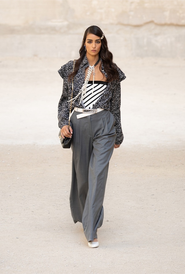 Chanel Cruise Resort 2022 Virginie Viard show collection