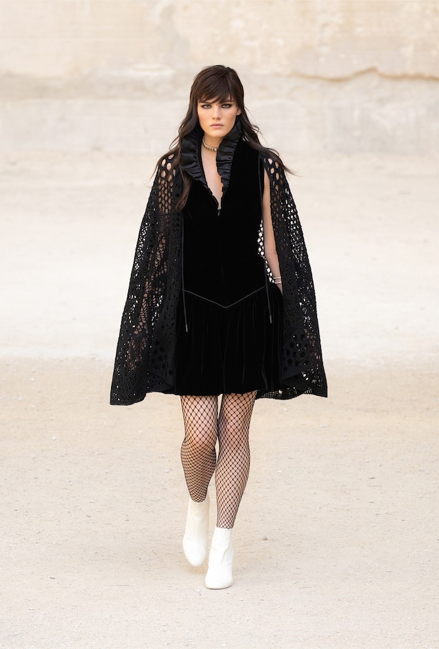 Chanel Cruise Resort 2022 Virginie Viard show collection