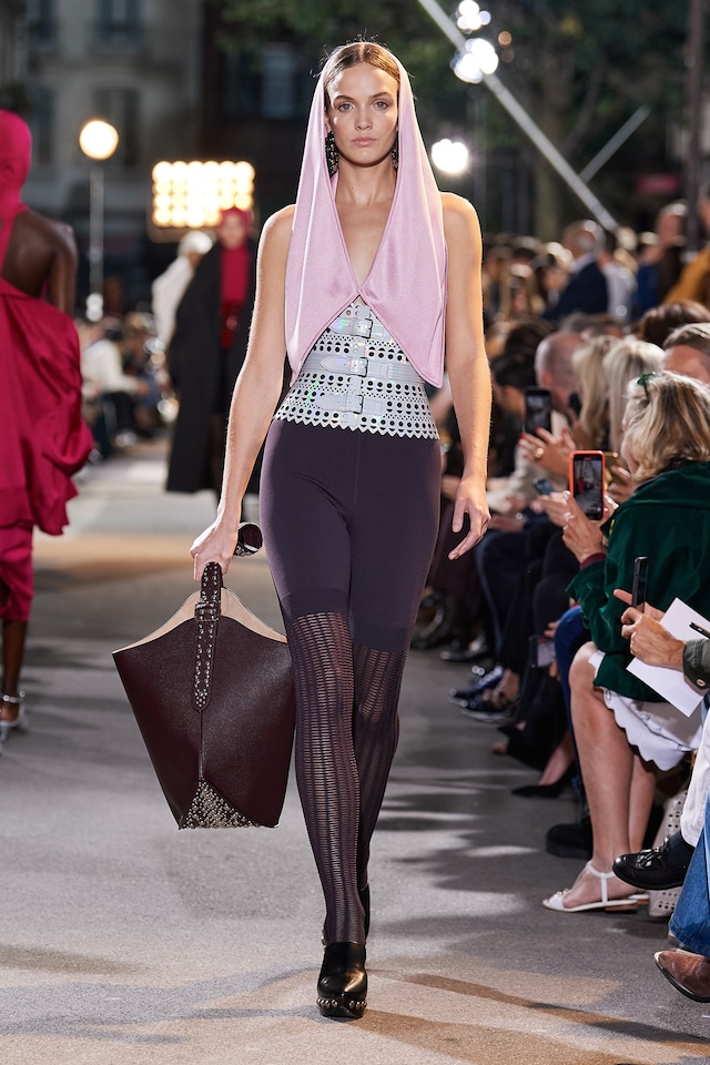 Ala&#239;a Winter/Spring 2022 Pieter Mulier