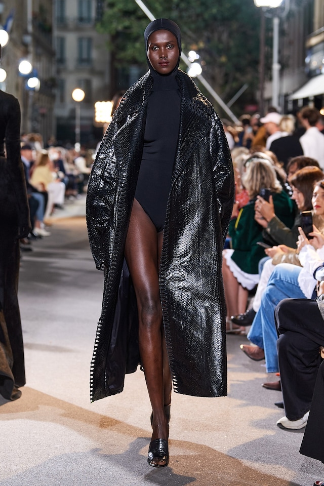 Ala&#239;a Winter/Spring 2022 Pieter Mulier