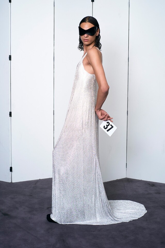 Balenciaga Autumn/Winter 2021 Haute Couture