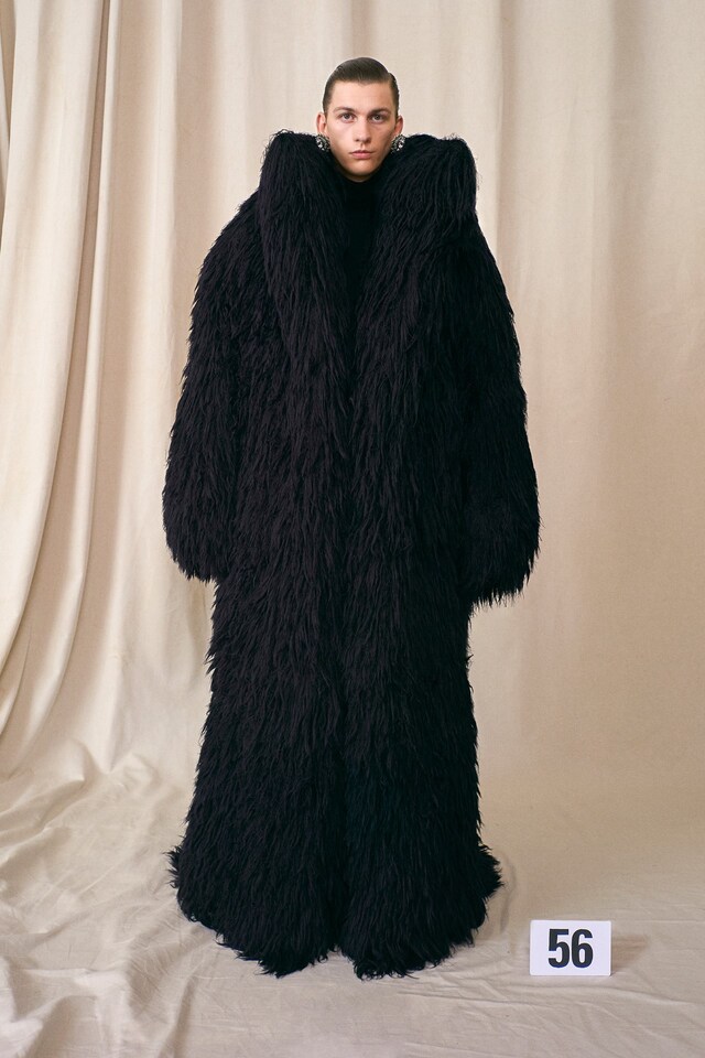 Balenciaga Autumn/Winter 2021 Haute Couture