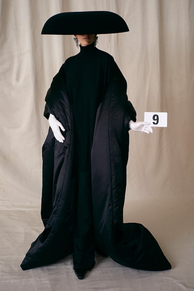Balenciaga Autumn/Winter 2021 Haute Couture