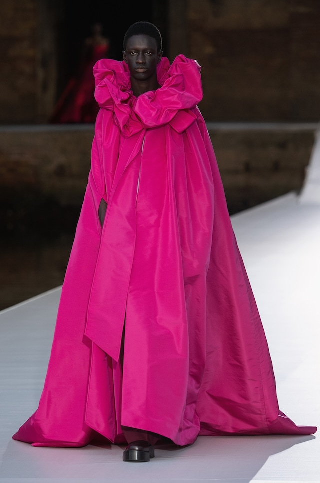Valentino A/W21 Haute Couture