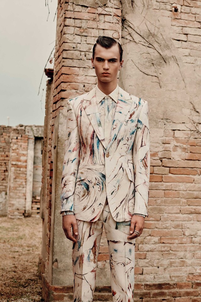 Alexander McQueen Spring/Summer 2022 Menswear Paolo Roversi