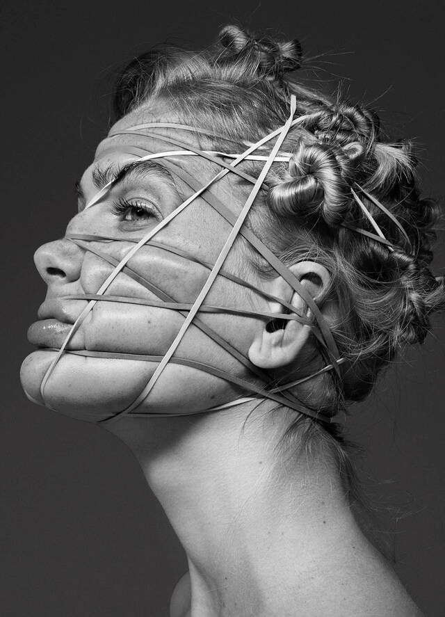 &#169; Rankin - Distorted, Hunger, Issue 8, 2015 - Cour