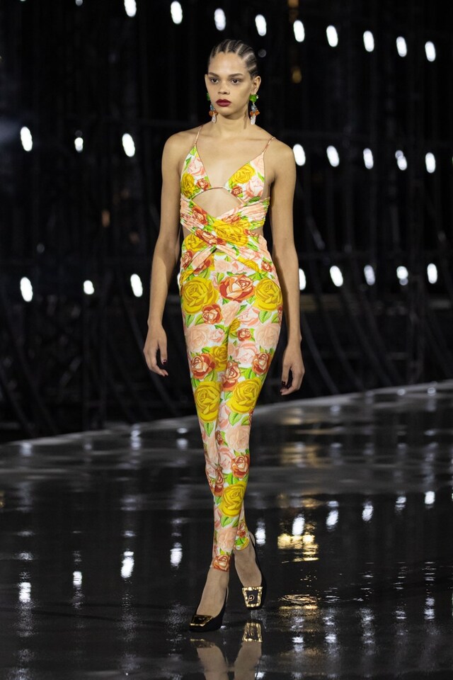 Saint Laurent Spring/Summer 2022 SS22