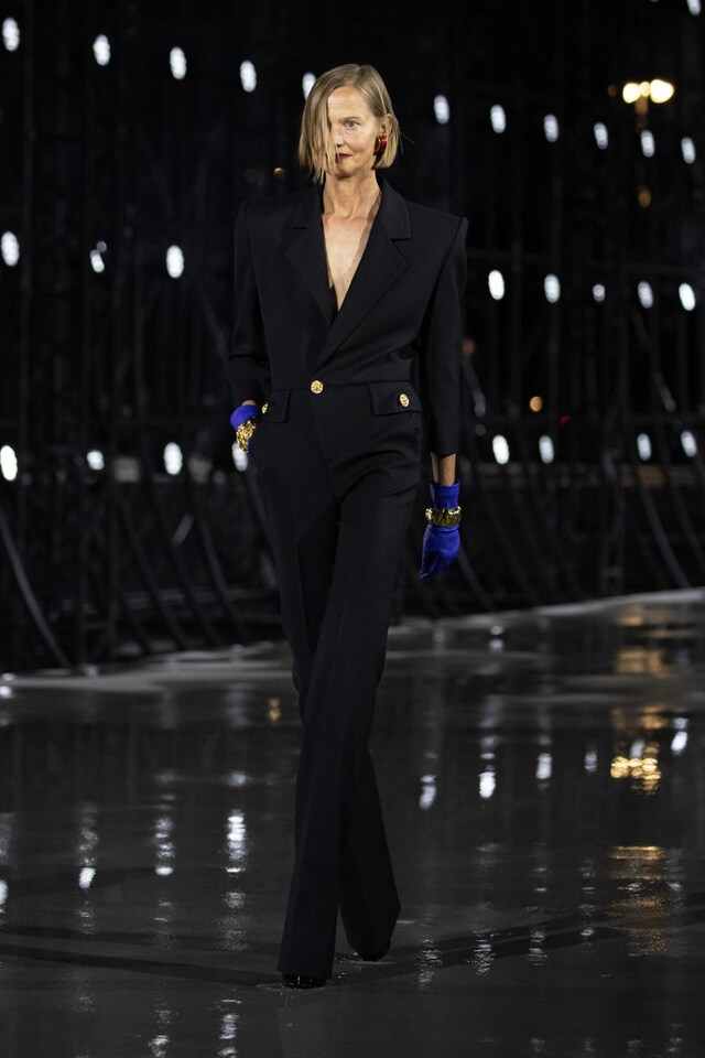 Saint Laurent Spring/Summer 2022 SS22