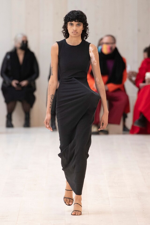 Loewe Spring/Summer 2022 SS22