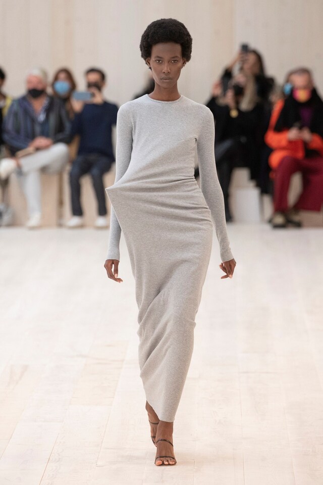 Loewe Spring/Summer 2022 SS22