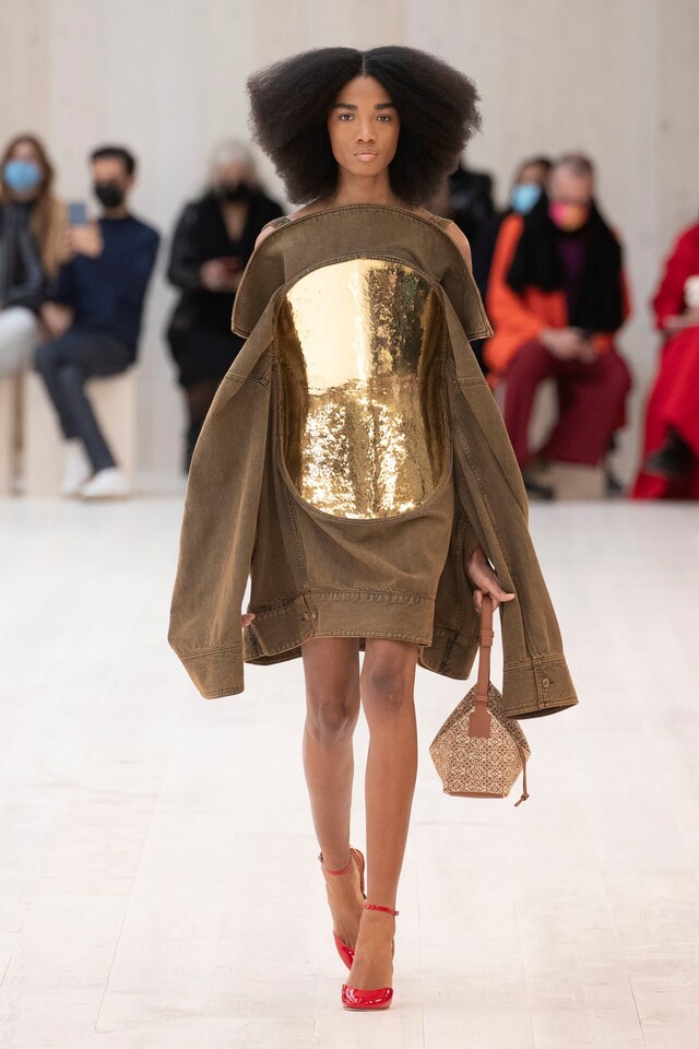 Loewe Spring/Summer 2022 SS22