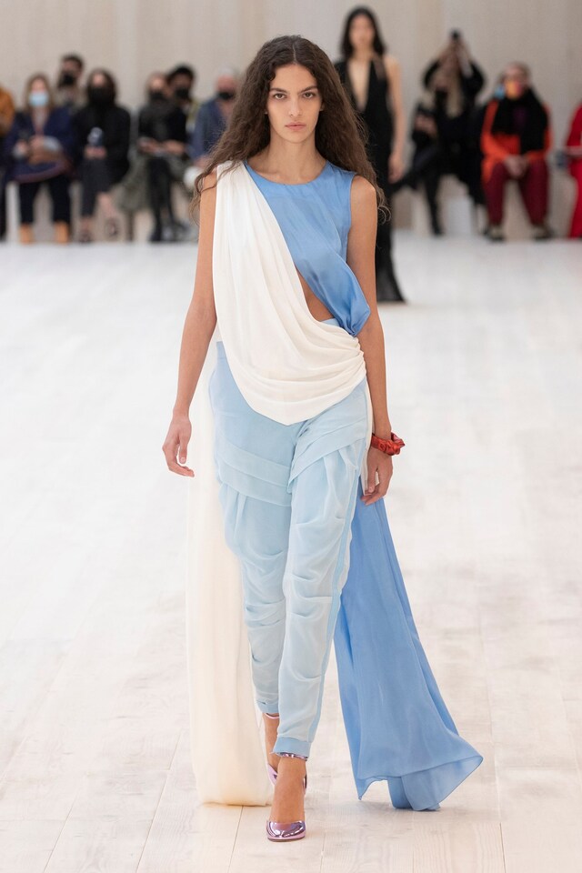 Loewe Spring/Summer 2022 SS22