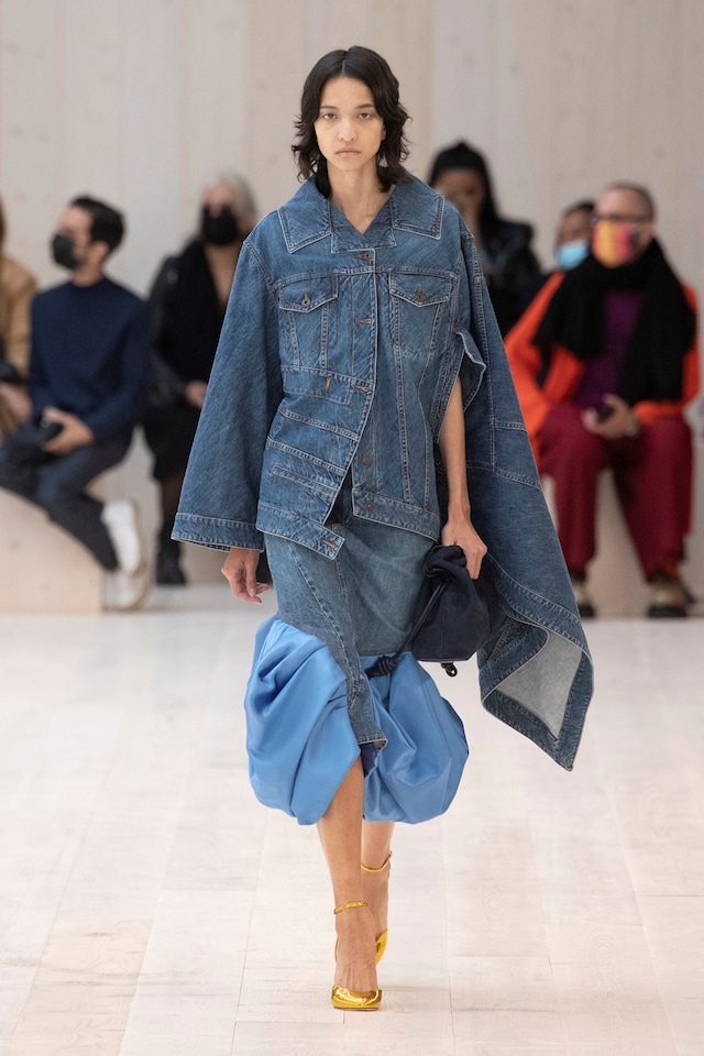 Loewe Spring/Summer 2022 SS22