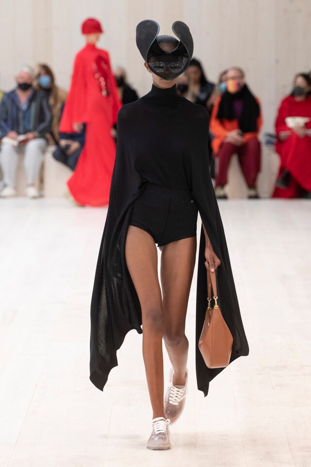 Loewe Spring/Summer 2022 SS22