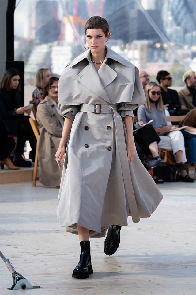 Alexander McQueen Spring/Summer 2022