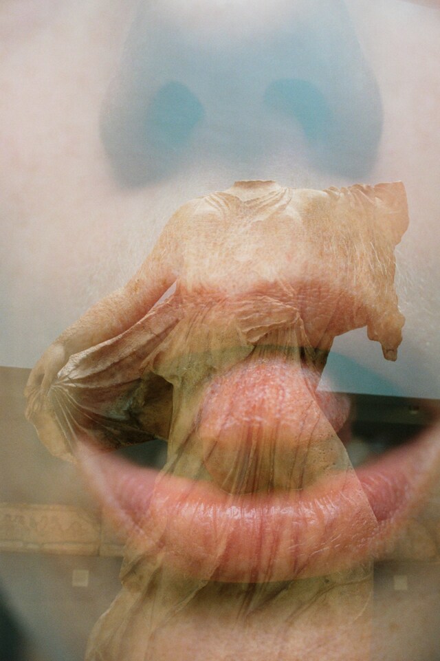 TOUCHING Lina Scheynius