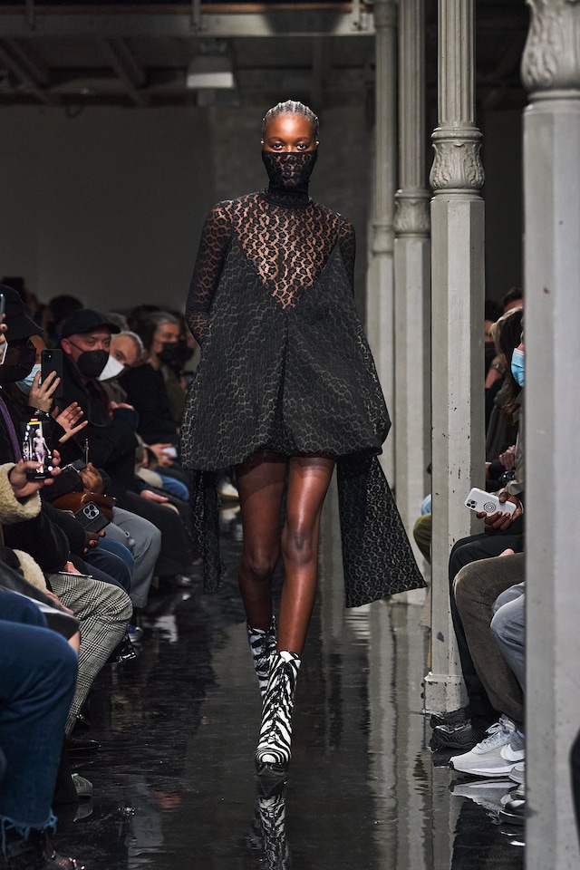 Ala&#239;a Summer-Fall show collection Pieter Mulier