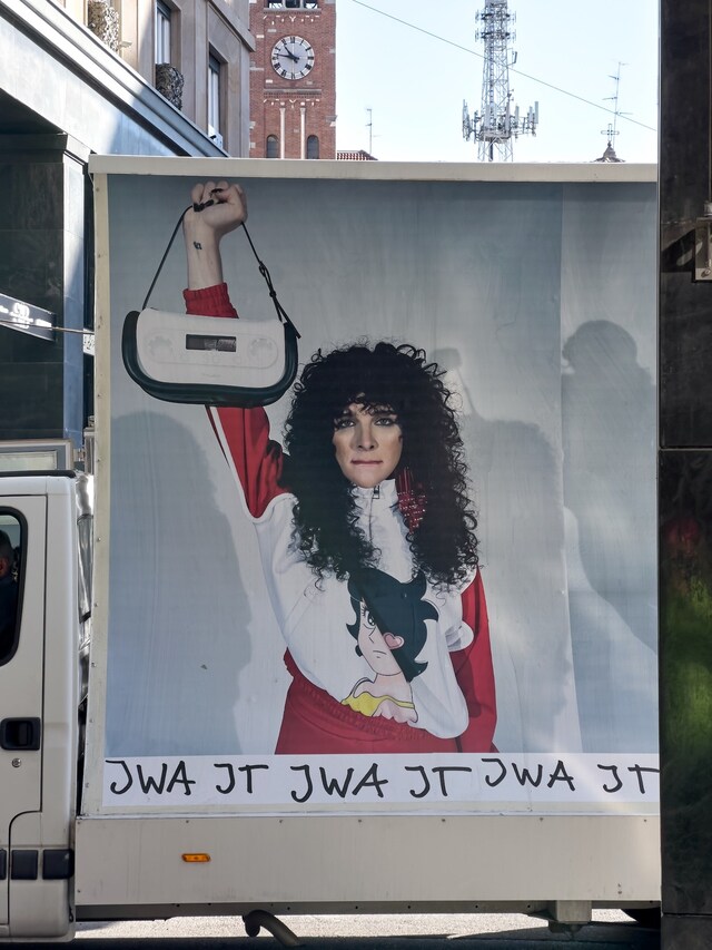 JW Anderson Autumn/Winter 2022 Womenswear