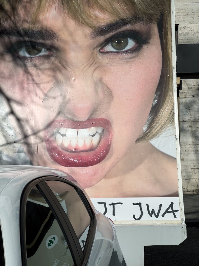 JW Anderson Autumn/Winter 2022 Womenswear