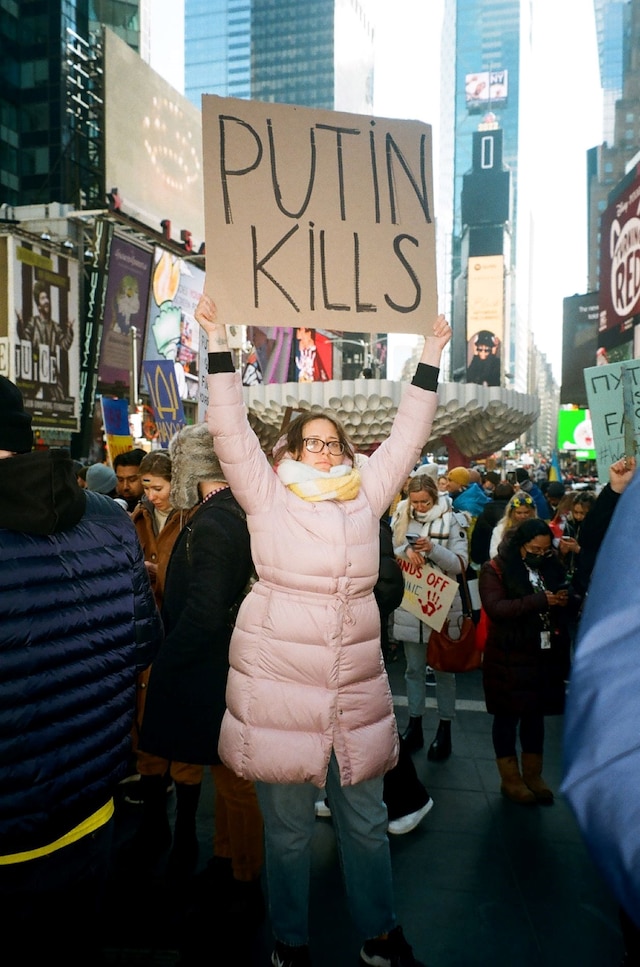 New Yorkers Protest Against The War in Ukraine